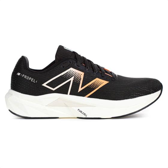 Tênis New Balance FuelCell Propel V5 Preto e Laranja Masculino