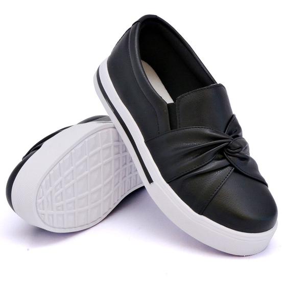 Imagem de Tênis Slip On Dk Shoes Detalhe em Tecido e Sola Borracha Robusta com Listra