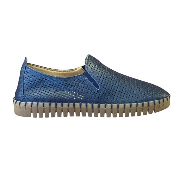 Imagem de Tênis slip on furos azul marinho couro