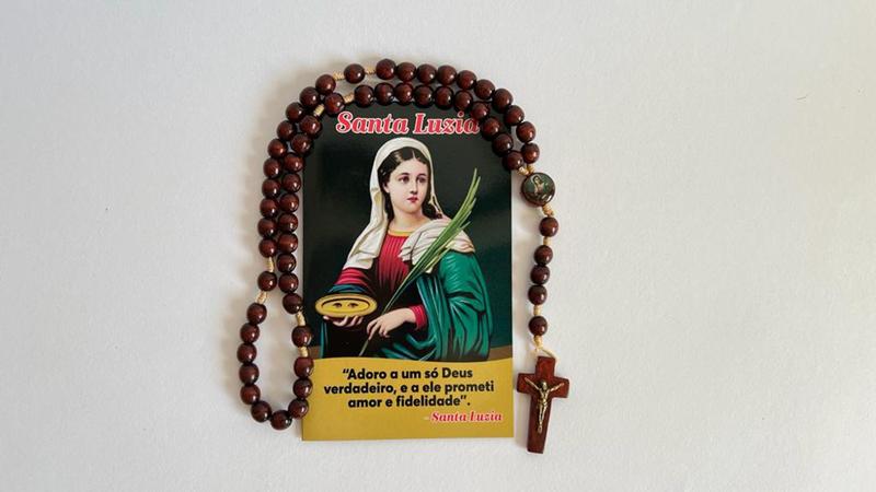 Imagem de Terço Santa Luzia 39 Cm Madeira + Folheto Com Oração