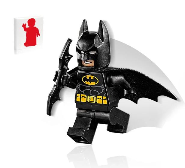 Imagem de Terno preto em minifigura LEGO Super Heroes DC Batman Batman