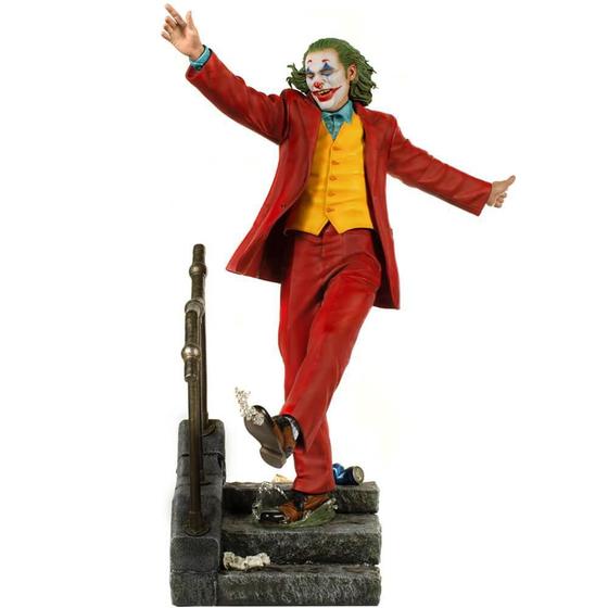 Imagem de The Joker - 1/3 Prime Scale - Joker (2019) - Iron Studios