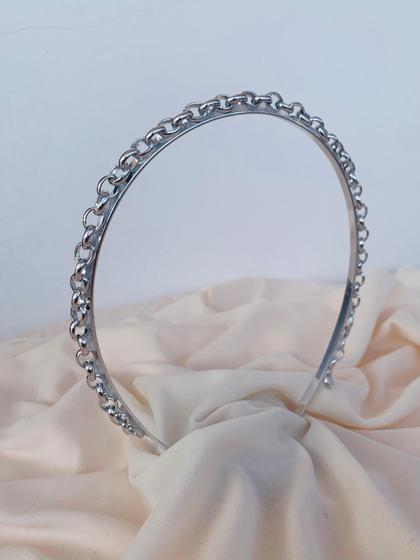 Imagem de Tiaras arco de cabelo prata com detalhes em correntes elo português