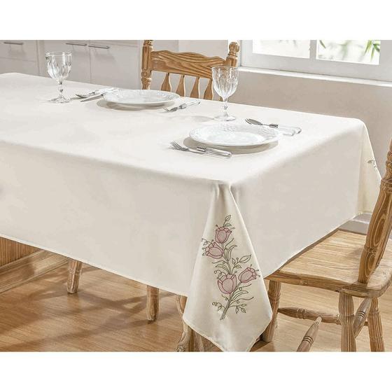 Imagem de Toalha de Mesa Bordada 2,50m x 1,40m Primavera Palha e Pink