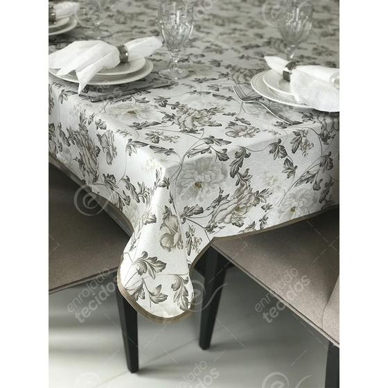 Imagem de Toalha de Mesa em Gorgurinho Floral Cinza