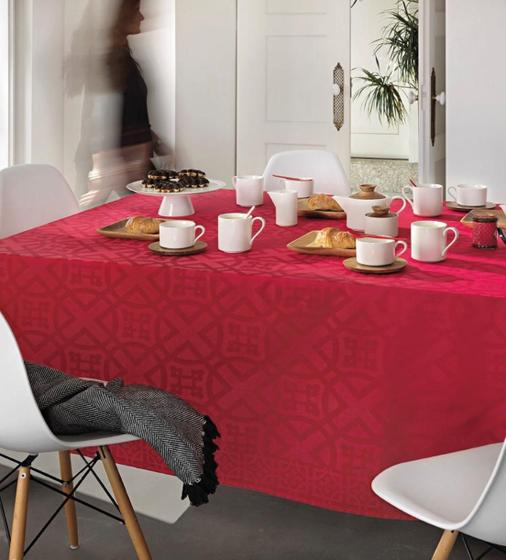 Imagem de Toalha De Mesa Idylle Vermelha Em Jacquard 100% Algodão 1.8