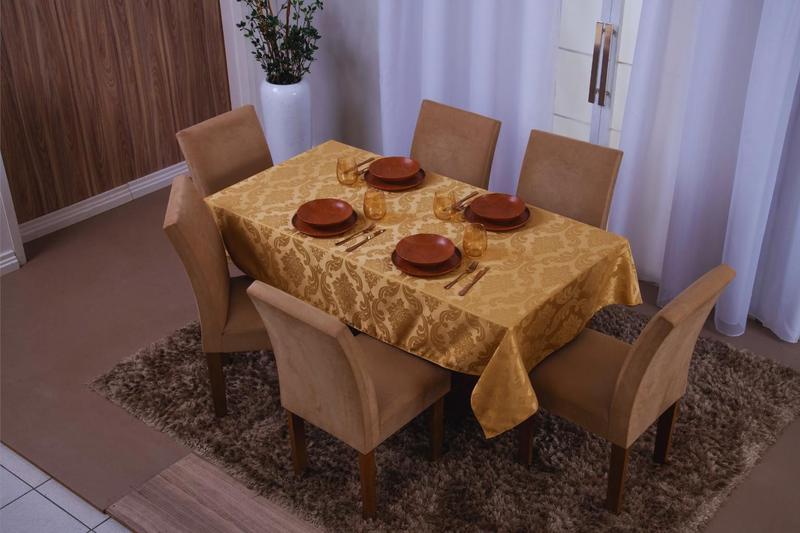 Imagem de Toalha De Mesa Jacquard 6 Lugares 1,35x2,00 - Dourado