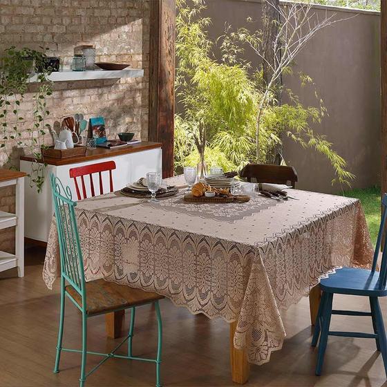 Toalha de Mesa Quadrada Rendada Clássica Arabesco 8 Lugares Interlar Menor preço em Toalha de Mesa Quadrada Rendada Clássica Arabesco 8 Lugares Interlar