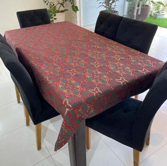 Imagem de Toalha de Mesa Redonda em Jacquard Luxo Natalino Arabesco Vermelho - 2,80m