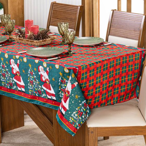 Imagem de Toalha de Mesa Retangular Avulsa Estampada Natalina com Hotfix 2,20m x 1,40m para 6 Lugares - Decoração Natal Fim de Ano