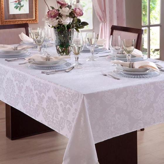 Imagem de Toalha Mesa Jacquard Retangular 4 Lugares . Cor Branco