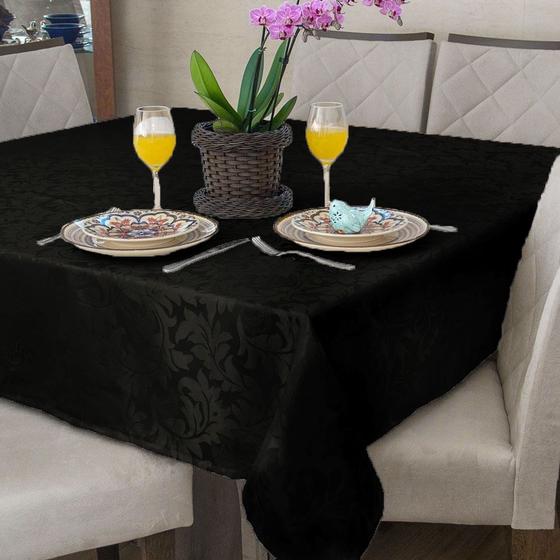 Toalha Mesa Sala Jantar Retangular Jacquard Preto 8 Lugares Menor preço em Toalha Mesa Sala Jantar Retangular Jacquard Preto 8 Lugares