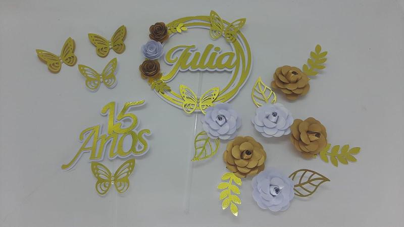 Imagem de Topo de Bolo Flores  Festa 15 anos Dourado e Branco