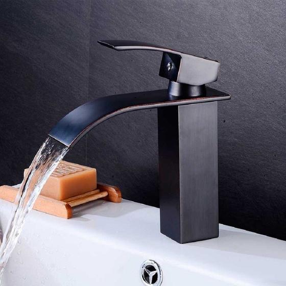 Torneira para Banheiro Monocomando Baixa Quadrada Slim Black Menor preço em Torneira para Banheiro Monocomando Baixa Quadrada Slim Black