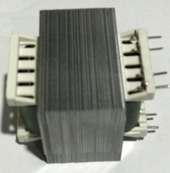 Imagem de Transformador  Terminais  110v/220v  8V + 8V 1,5A