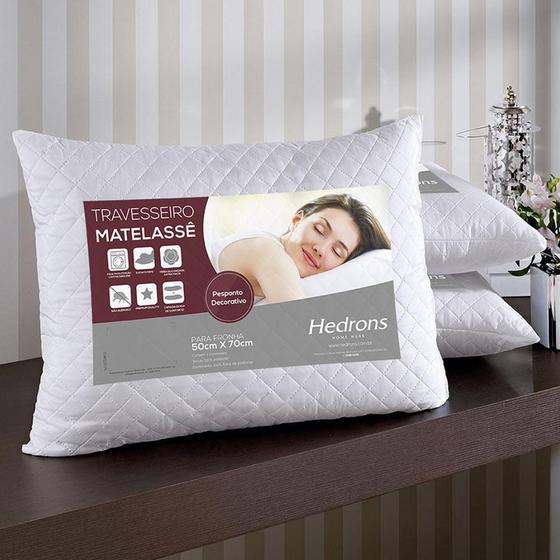 Travesseiro 50x70cm Matelassado Suporte Médio Hedrons Branco Menor preço em Travesseiro 50x70cm Matelassado Suporte Médio Hedrons Branco