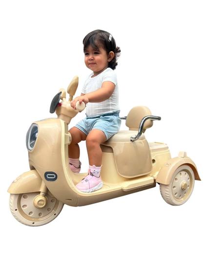 Imagem de Triciclo Elétrico Infantil Mini Moto Lambreta 2 Pessoas