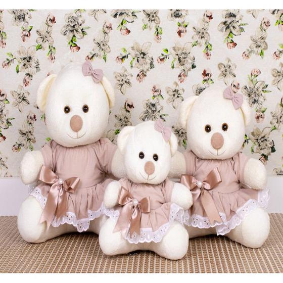 Imagem de Trio de ursa vestido liso com lese  pelucia palha