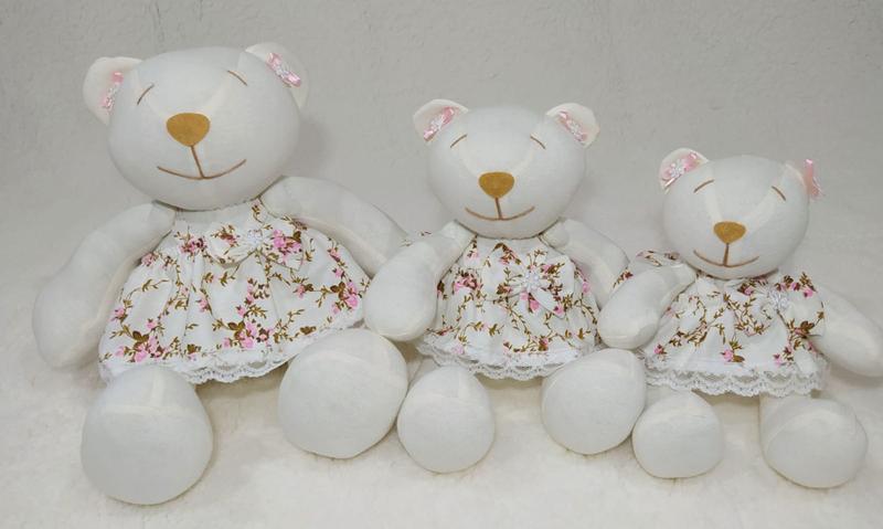 Imagem de Trio de ursas articulados com vestidos nicho decoração bebê quarto