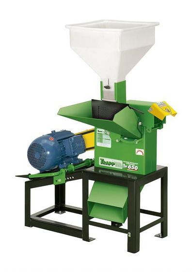 Triturador Forrageiro - TRF 650 5CV 60HZ Trifásico 220/380V - Trapp Menor preço em Triturador Forrageiro - TRF 650 5CV 60HZ Trifásico 220/380V - Trapp
