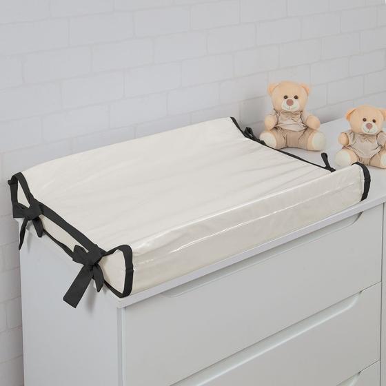 Imagem de Trocador Americano Comoda Fraldas Impermeável Anatomico Com Abas Bebê Enxovais Capa Plástica Off White com Preto
