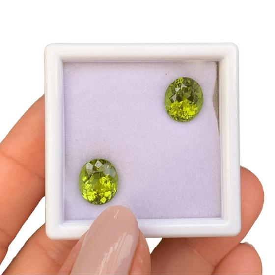 Imagem de Turmalina Verde Amarelado Oval Par 6,89ct