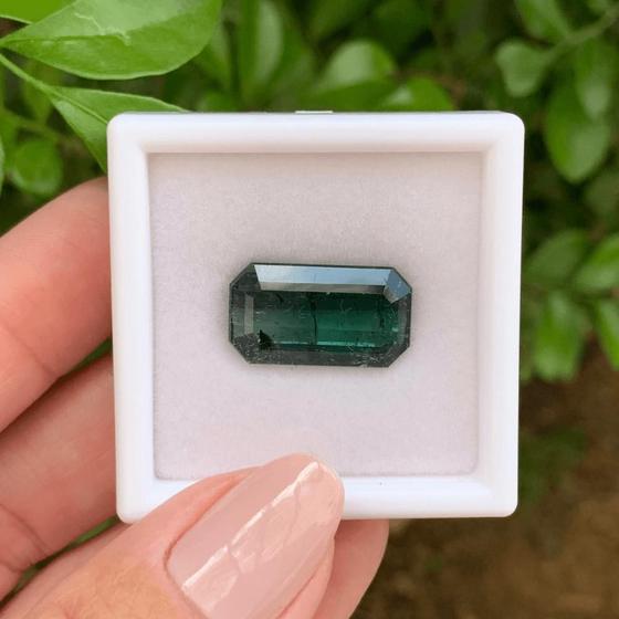 Imagem de Turmalina Verde Bicolor Baguete 12,98ct