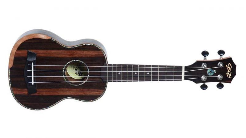 Imagem de Ukulele Seizi Bora-Bora Plus Soprano Acústico Ebony 10360194