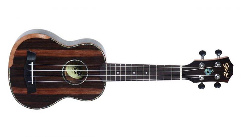 Imagem de Ukulele Seizi Bora-Bora Plus Soprano Acústico Ebony 10360194