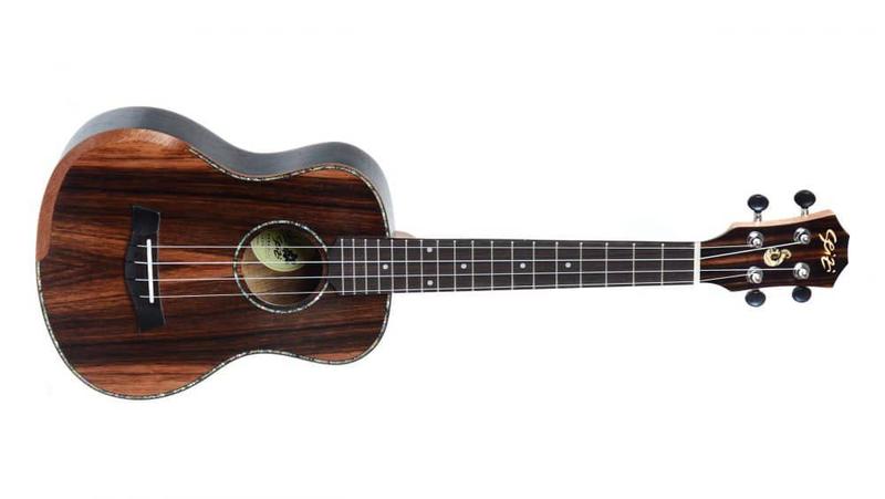 Imagem de Ukulele Seizi Bora-Bora Plus Tenor Acústico Ebony 10360202