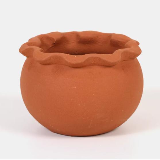 Vaso de Barro Cumbuca Babado Menor preço em Vaso de Barro Cumbuca Babado