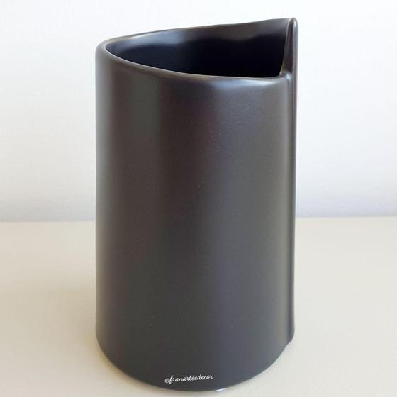 Imagem de Vaso de Cerâmica Preto Fosco 17 cm - MART