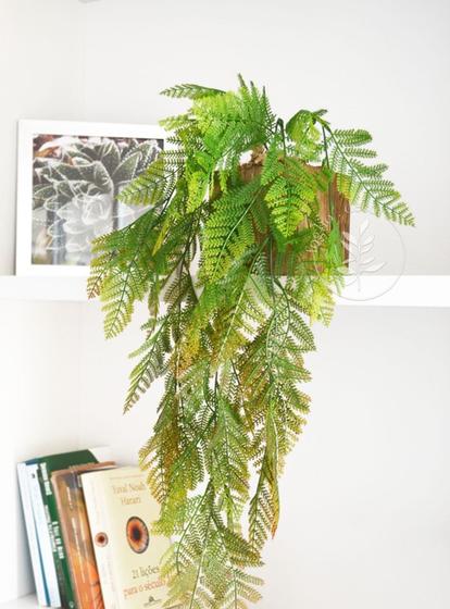 Imagem de Vaso de Madeira para Prateleira com Planta Artificial Caída Pendente