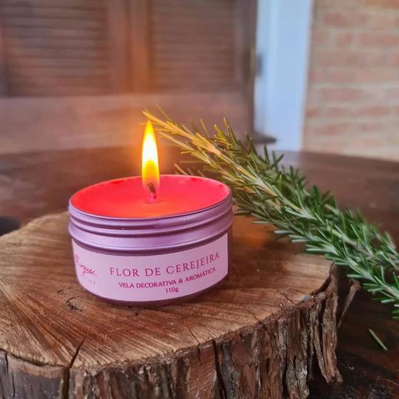 Imagem de Vela Aromática de Flor de Cerejeira - Fergus Candles