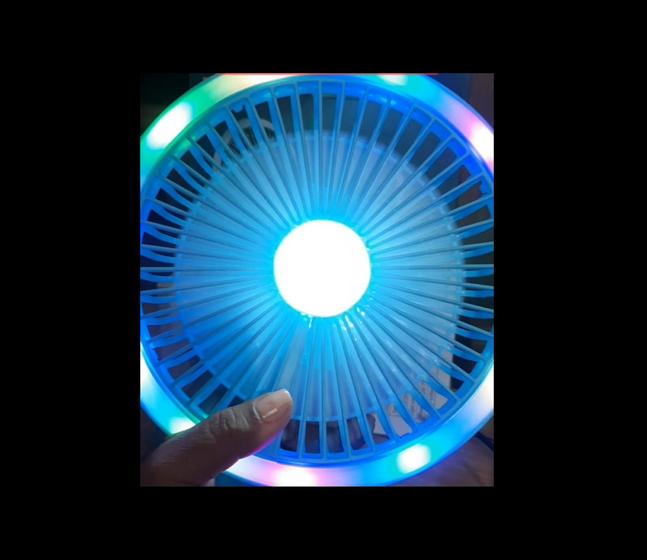 Imagem de  Ventilador portátil com led luz branca e rgb recarregável USB 