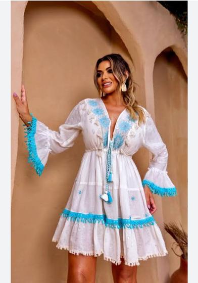 Imagem de Vestido Curto com Franja Boho Chic Decote V Bordado