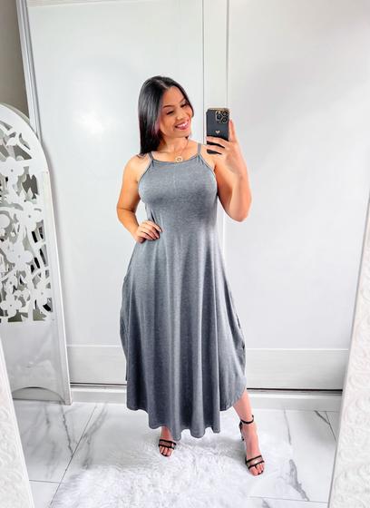 Imagem de Vestido de alcinha com bolço e barra abaloada 