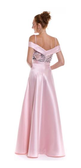 Vestido Festa Madrinha Formatura Rosa Bordado Com Fenda Menor preço em Vestido Festa Madrinha Formatura Rosa Bordado Com Fenda