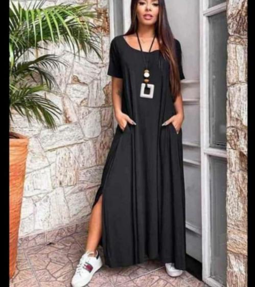 Imagem de Vestido gola canoa com bolso e fenda lateral