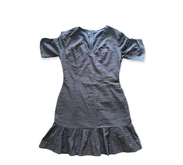 Imagem de Vestido laise preto com faixa 40