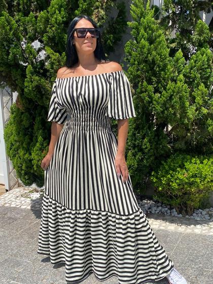 Imagem de Vestido Longo Plus Size Ciganinha Tamanho Grande Listrado Branco e Preto Moda 2024