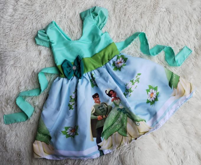 Imagem de Vestido Menina Infantil Simples Temático Tiana a Princesa e o Sapo Adulta RF02