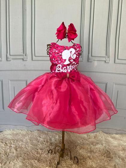 Imagem de Vestido temático festa luxo barbie (não acompanha laço)