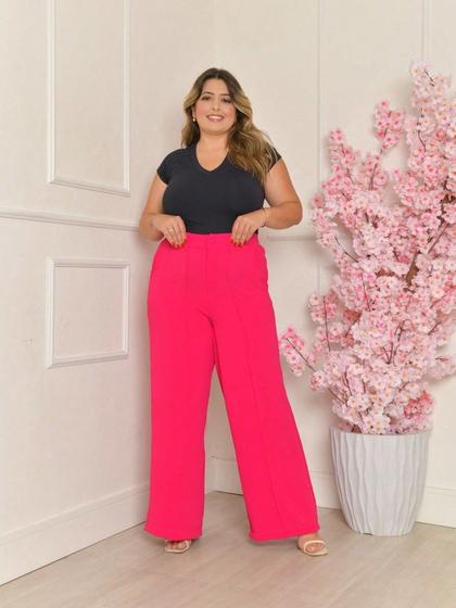 Imagem de Vestuário Feminino  Roupas Femininas Plus  Partes inferior plus size  Calças plus size