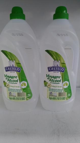 Imagem de Vinagre de álcool aromatizado maçã verde marca castelo 6% de acidez, 2 unidades de 2 litros cada.