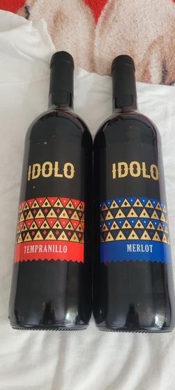 Imagem de Vinho tinto idolo  - merlot e tempranillo - 2 garrafas