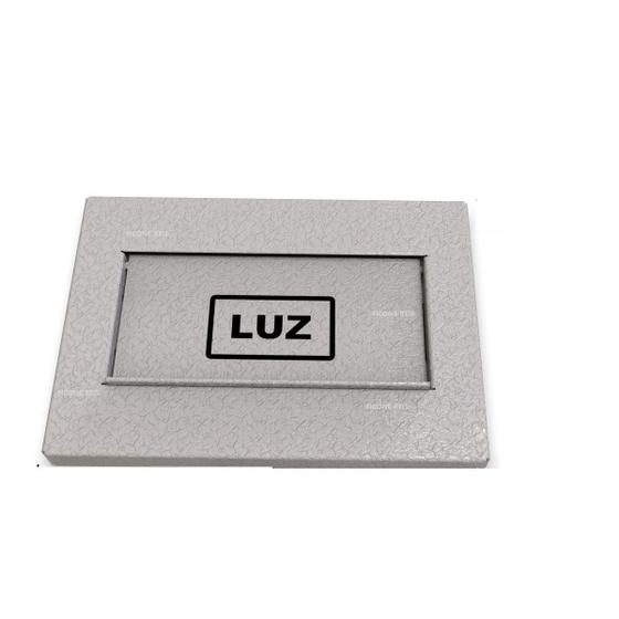 Imagem de Visor para Leitura de LUZ em Aço Galvanizado Branco Craquelado - Ficone Decor
