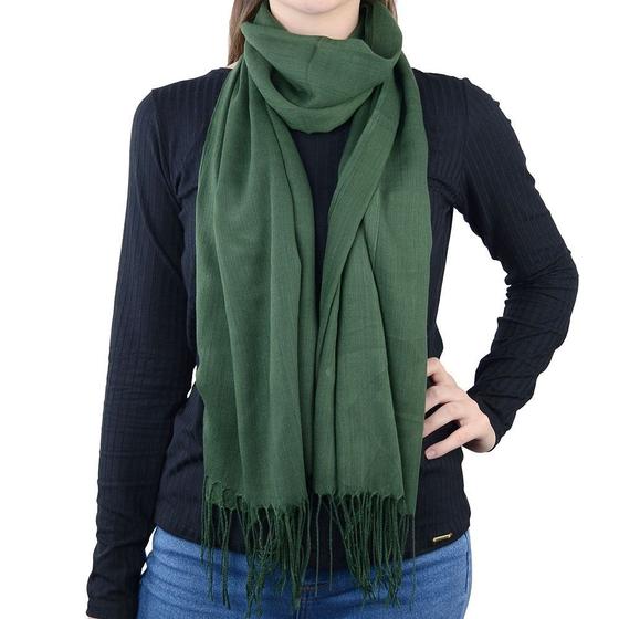 Imagem de Xale Feminino Beagle Viscose Lisa com Franja 65x170 cm Verde Folha - 0539004