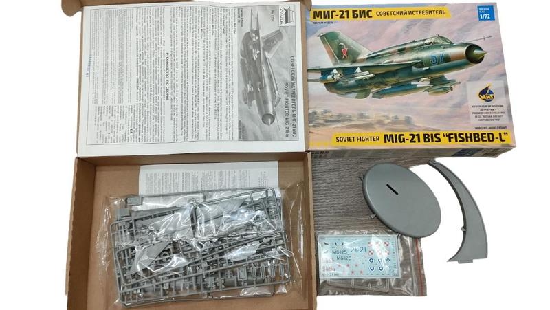 Imagem de 1/72 - soviet fighter mig-21bis "fishbed" l - zvezda - 7259