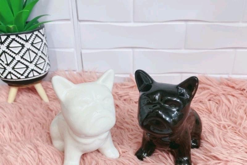 Imagem de 1 Enfeite Bulldog Francês Cachorro 6cm Decorativo de Ceramica preto